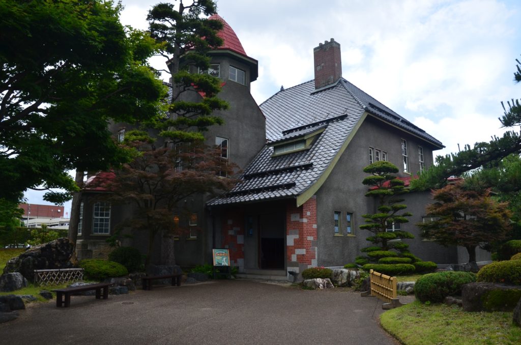 ふらいんぐうぃっち聖地巡礼 青森の弘前はのどかでいいところ Mayotano