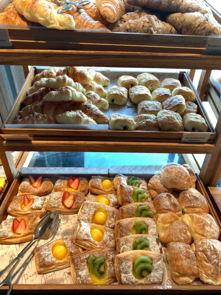 バンコク・マリオットホテル・ザ・スリウォンラウンジ朝食パン2