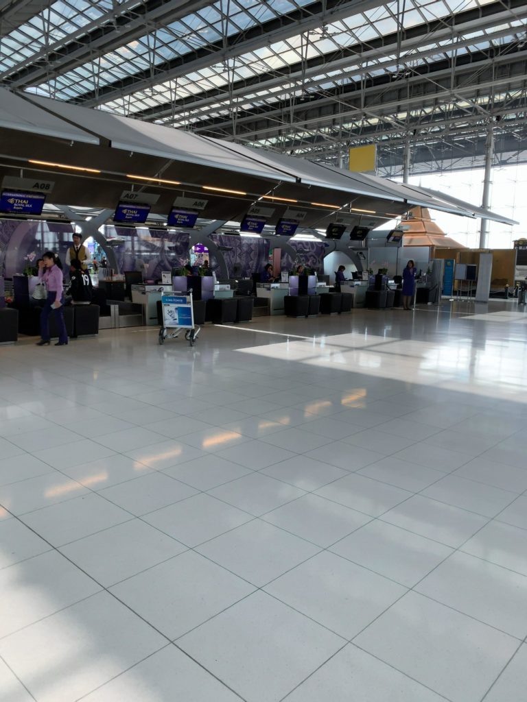 スワンナプーム国際空港タイ航空ロイヤルシルクラウンジ